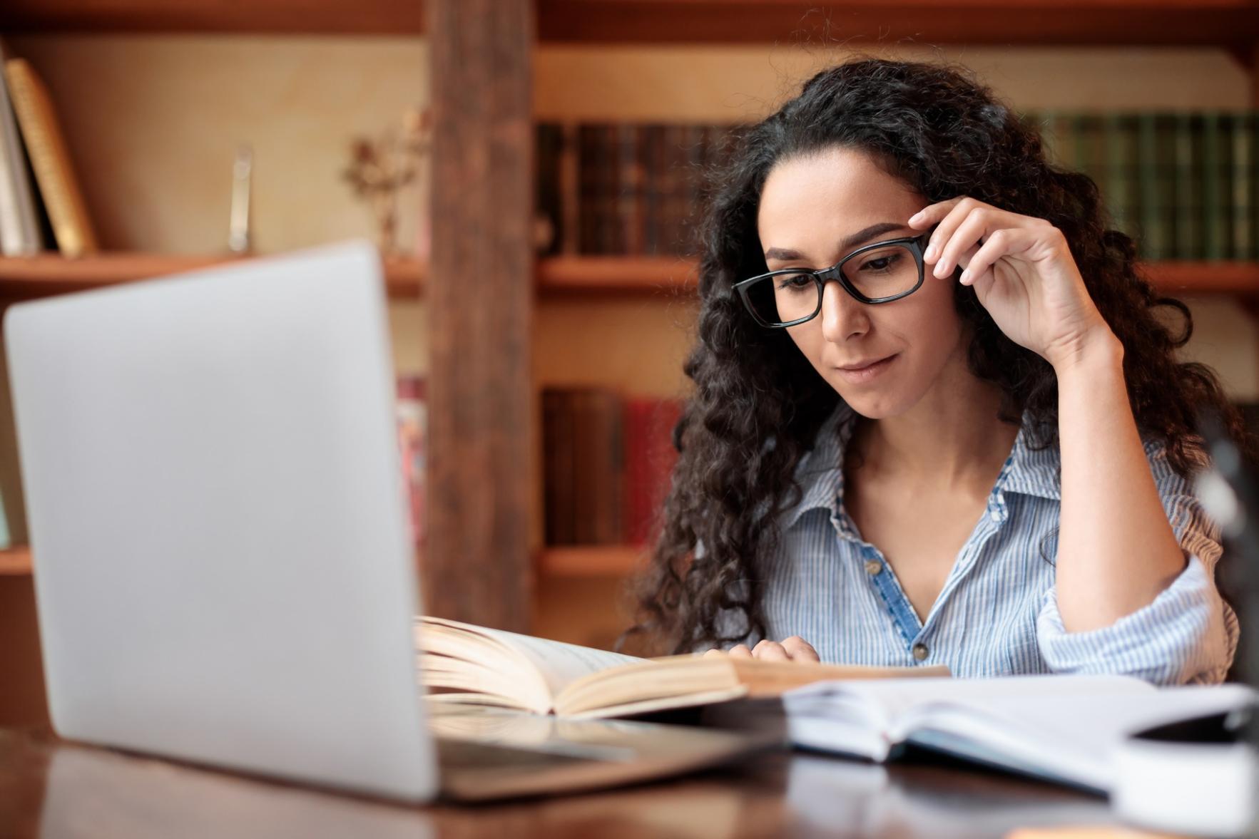 Seminargruppe beim gemeinsamen Austausch